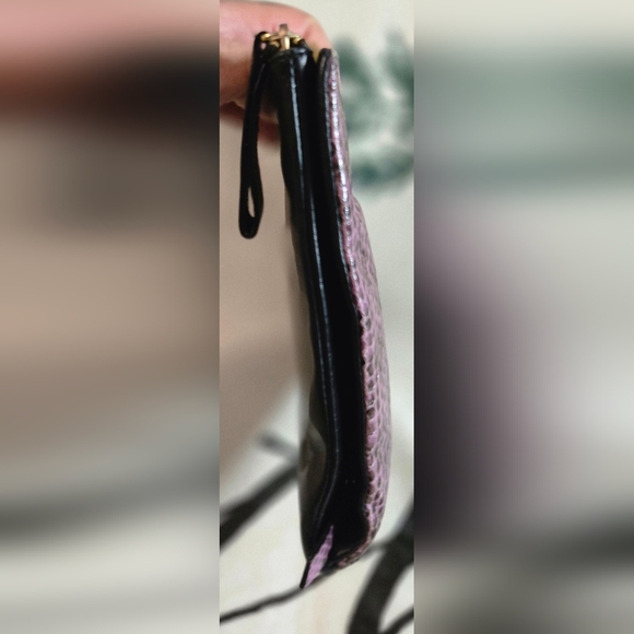 💯 Authentic Rare MCM Muti-Way Clutch (Made in Italy) - Picture 5 of 16